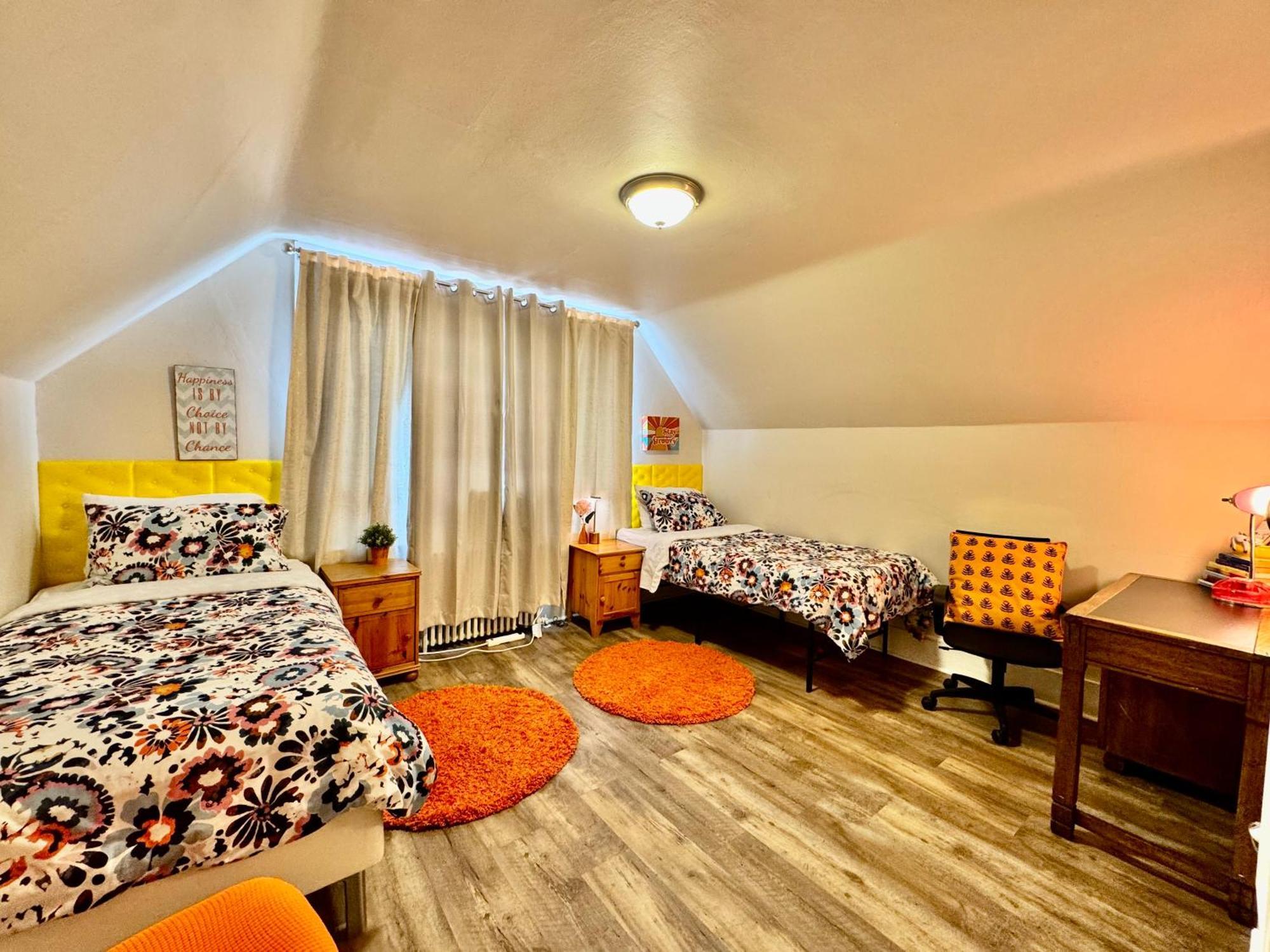Private Room With Two Twin Beds Air Conditioning And Shared Bathrooms Located Near Seatac Airport And Downtown Seattle Exterior foto