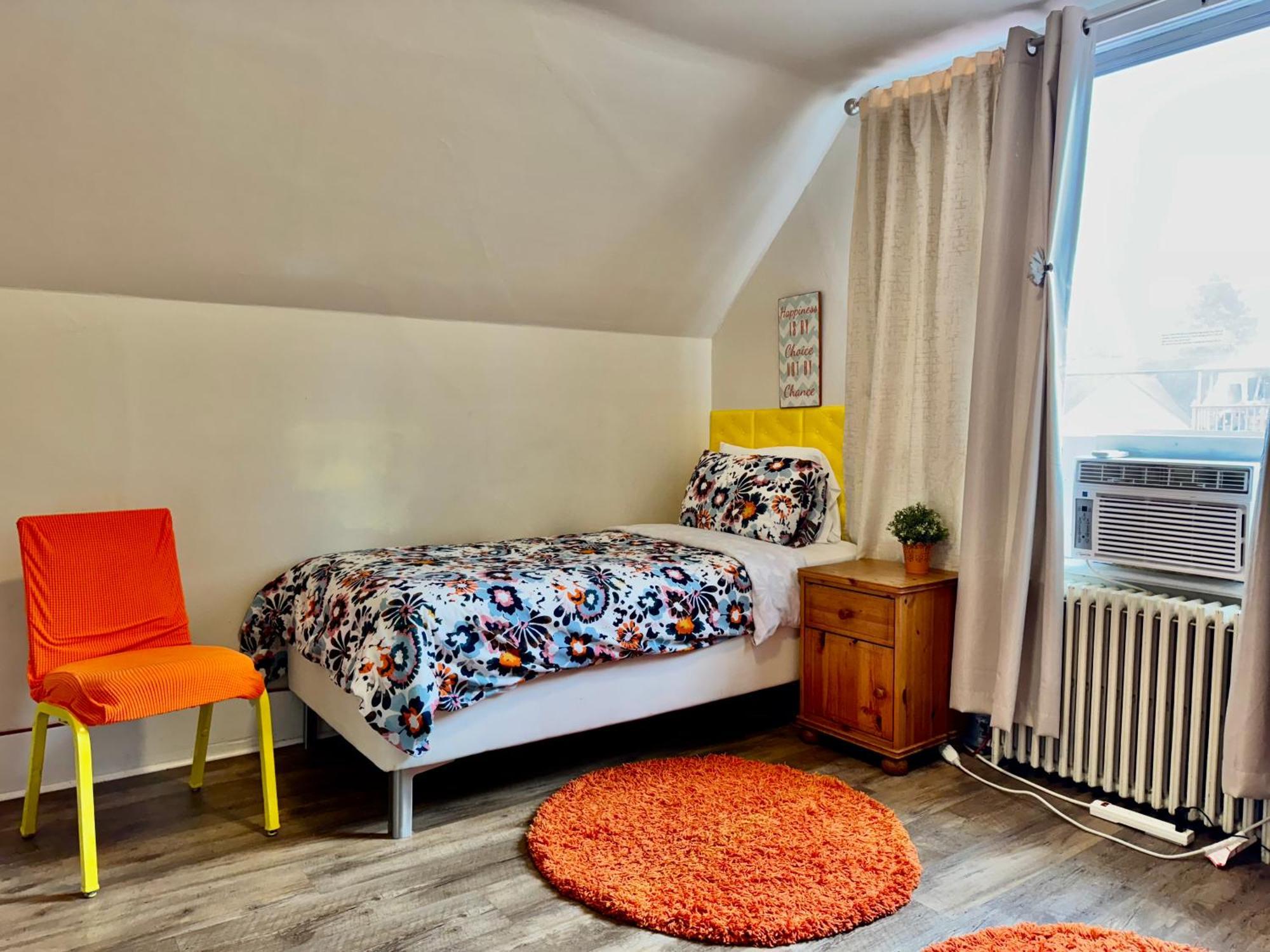 Private Room With Two Twin Beds Air Conditioning And Shared Bathrooms Located Near Seatac Airport And Downtown Seattle Exterior foto
